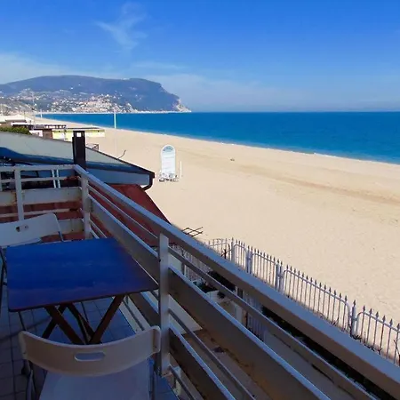Appartement Trilocale Fronte Mare A - M210